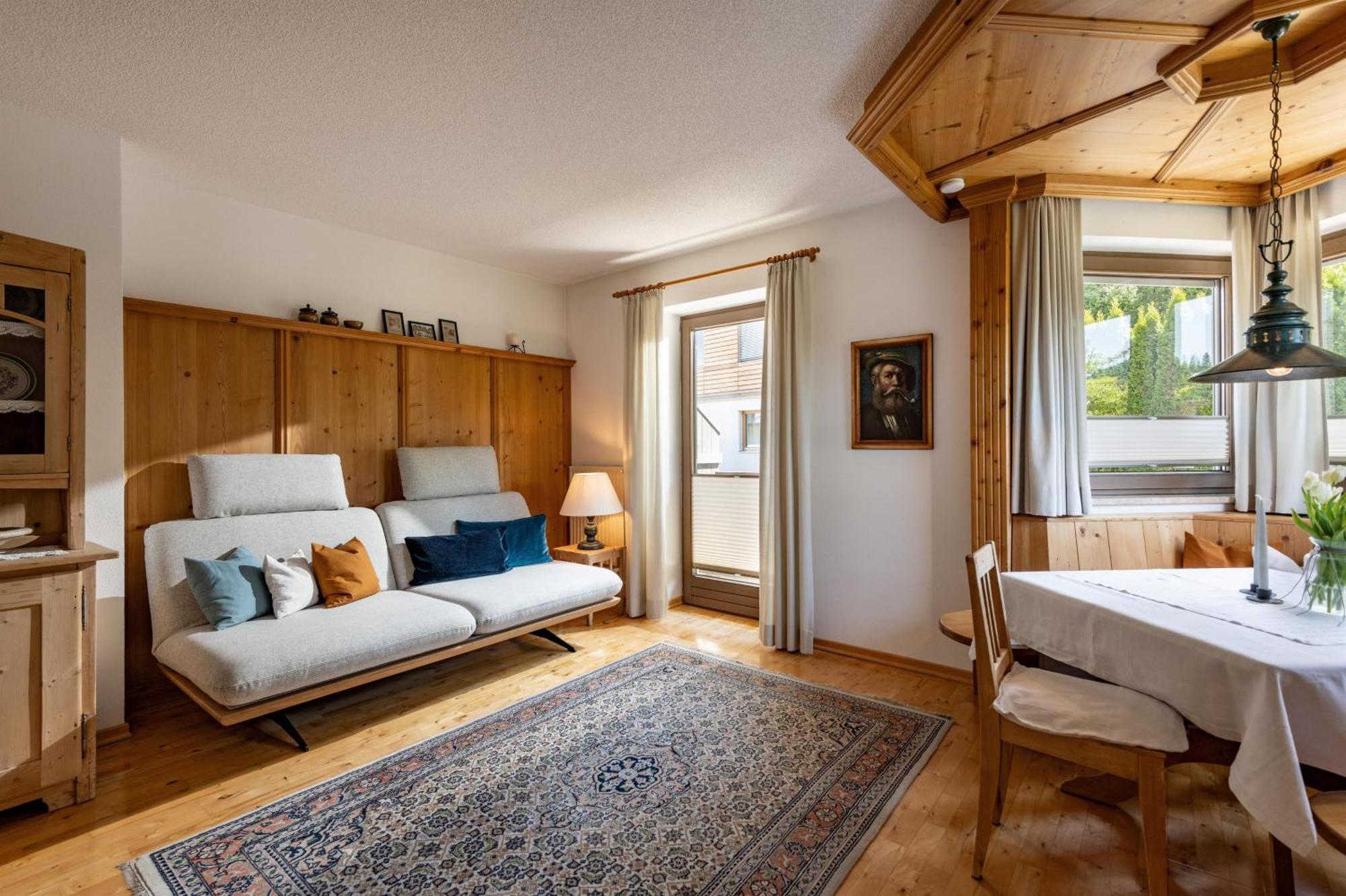 Haus Alpin Apartment Ellmau Exterior photo